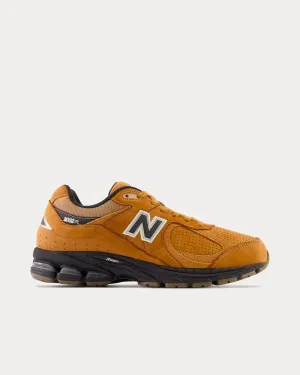 2002r Tobacco / Black / Bone Low Top Sneakers