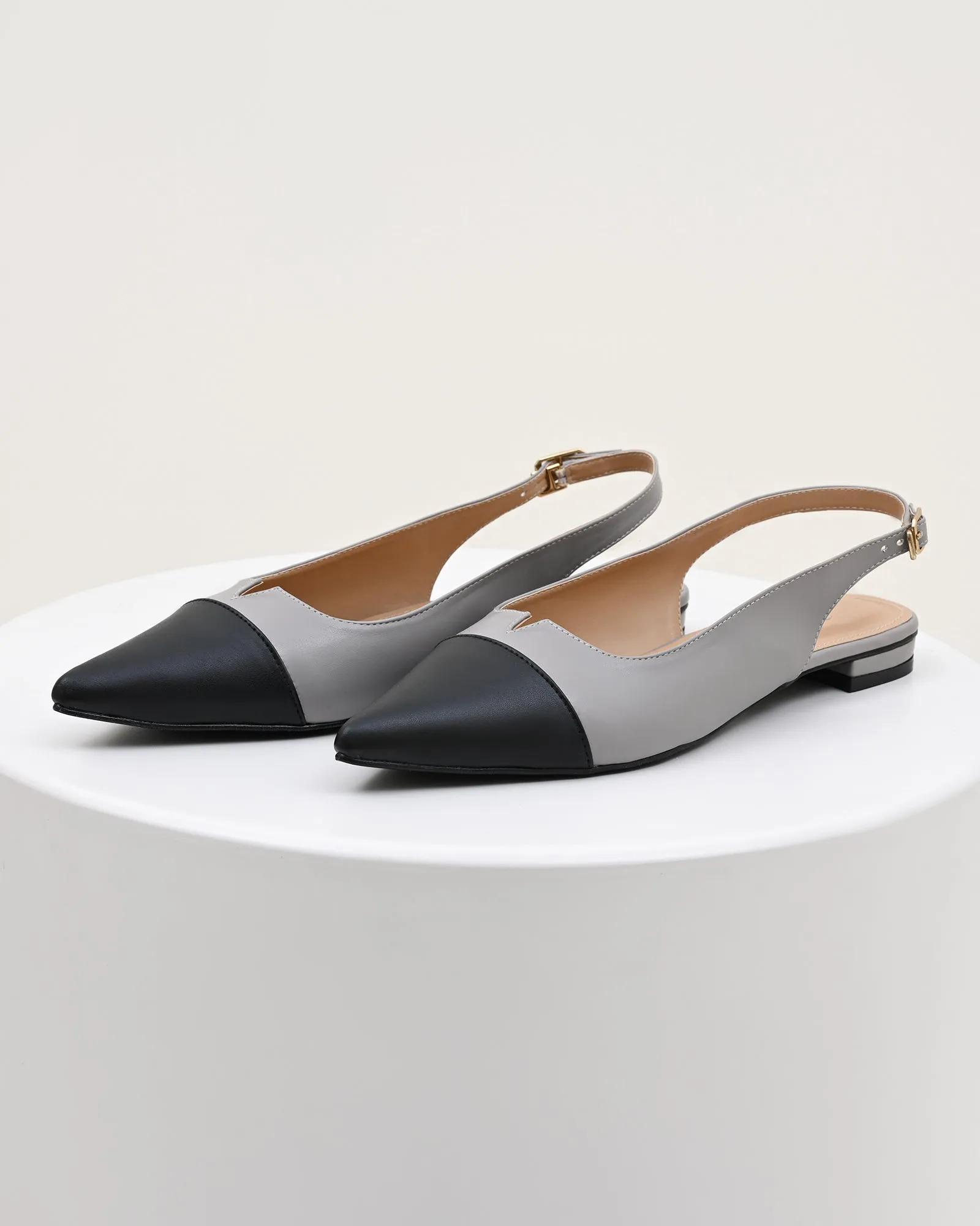 ADONIE FLATS