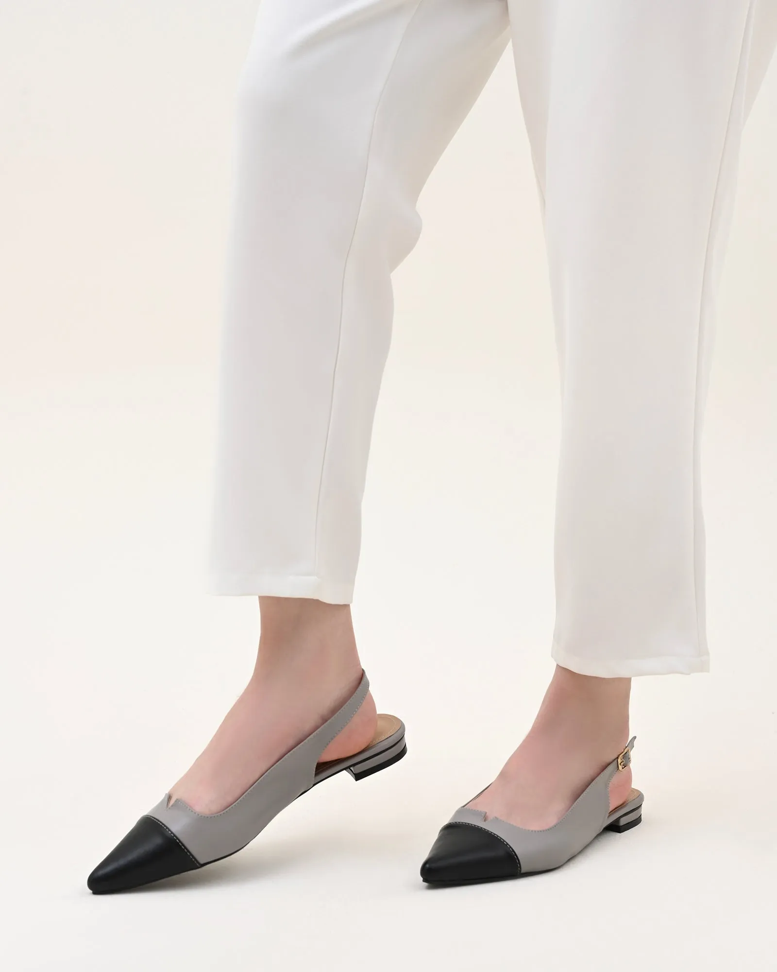 ADONIE FLATS