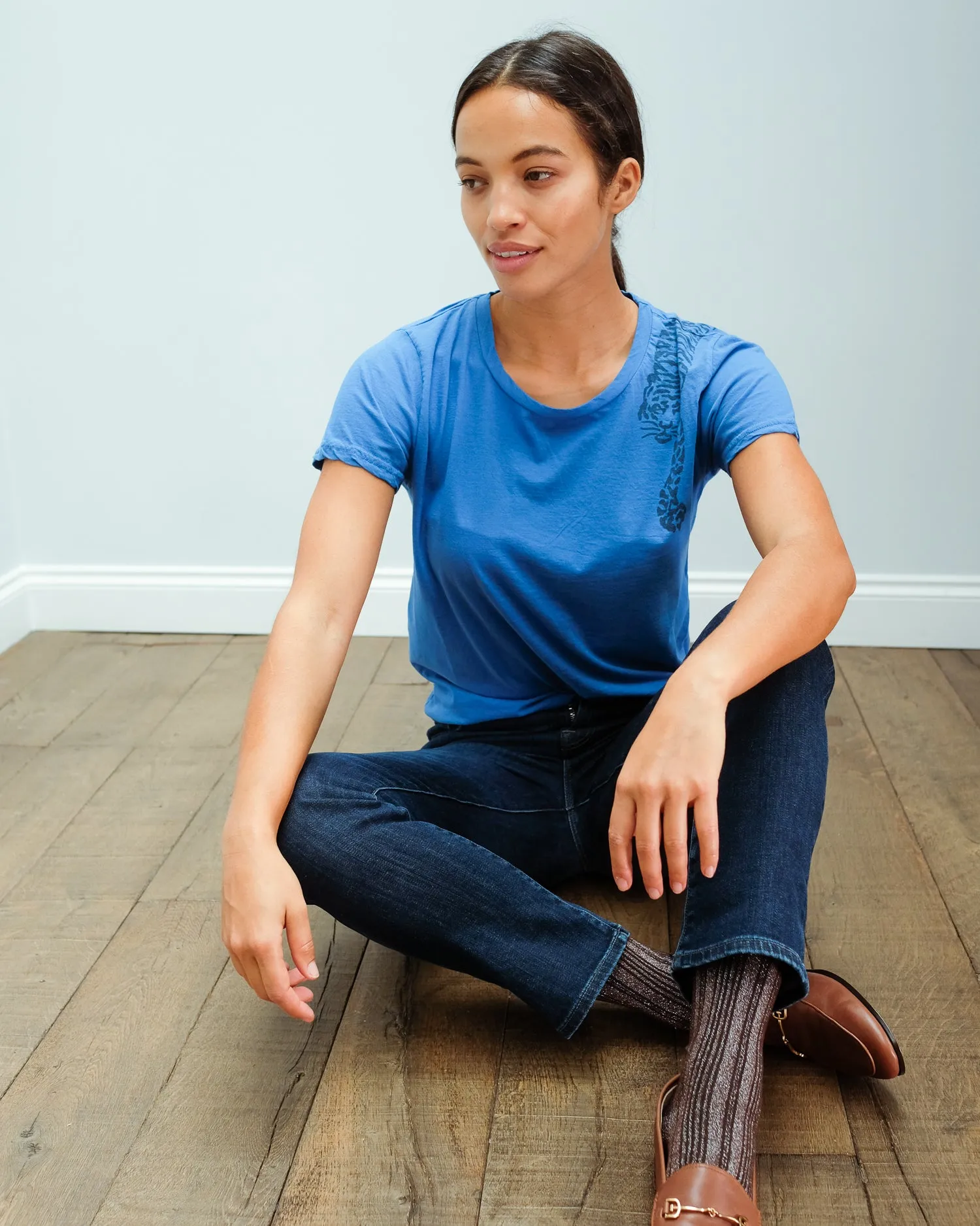 JU Ti tiger tee in bright blue