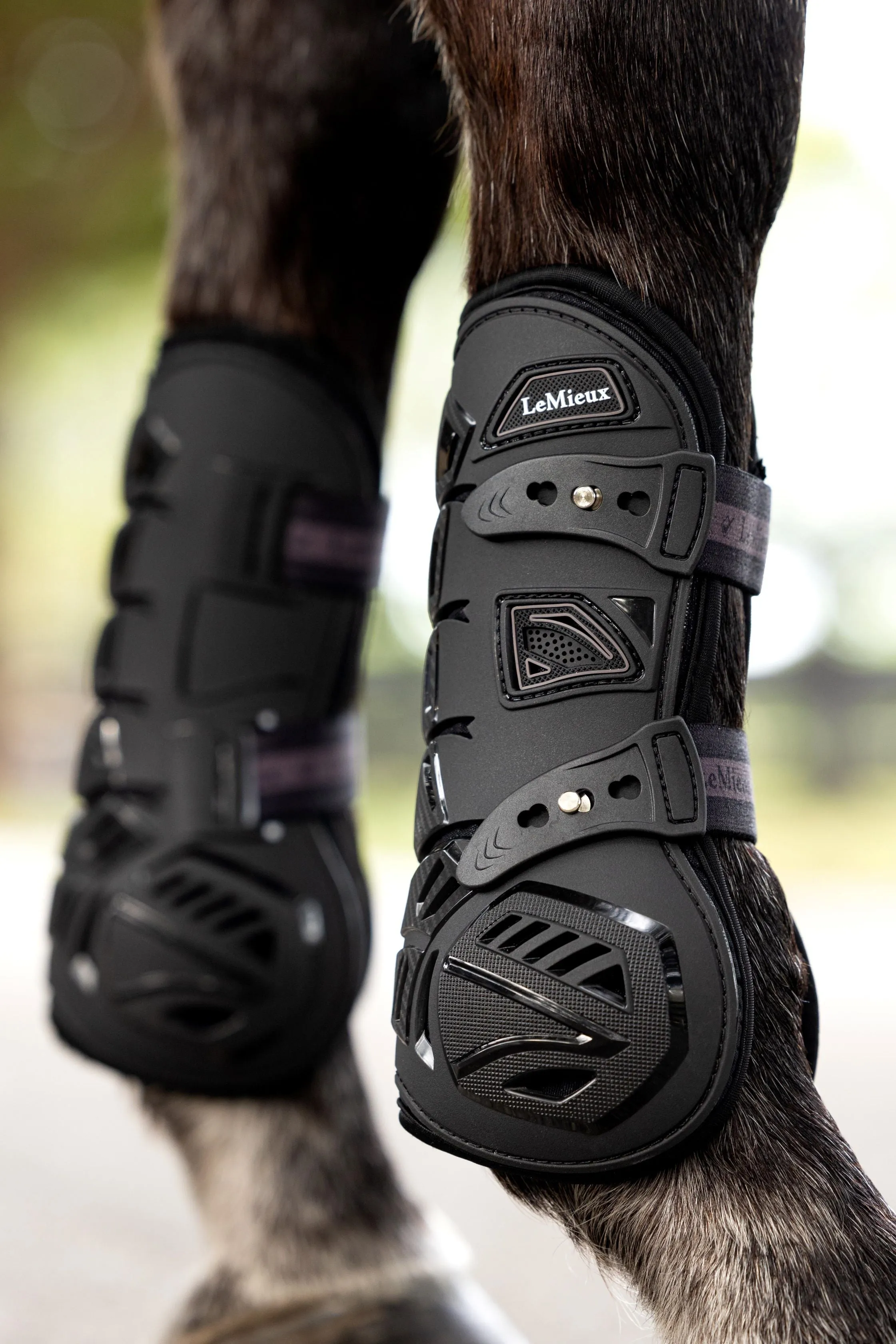 LeMieux Motion Cool Tendon Boots