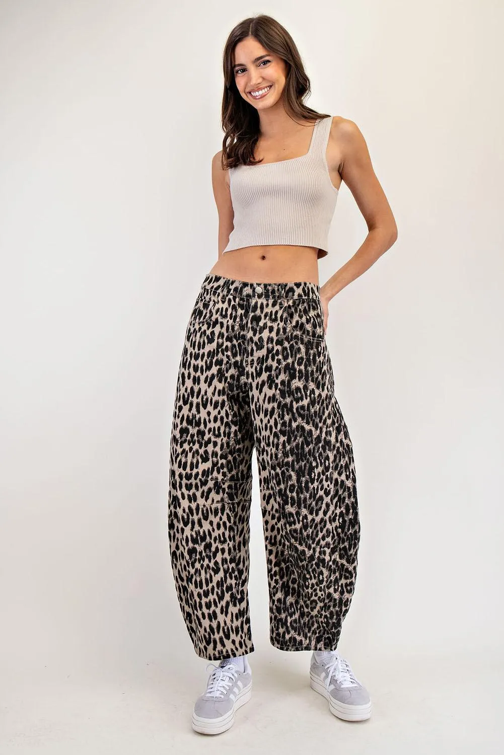 Leopard Printed Barrel Jeans