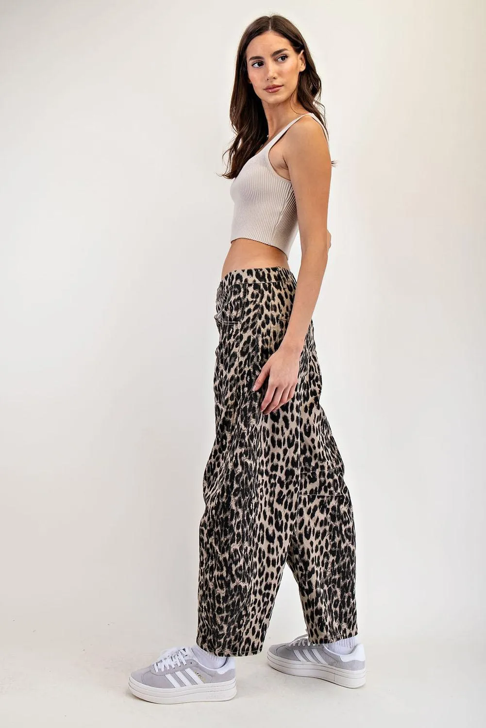 Leopard Printed Barrel Jeans