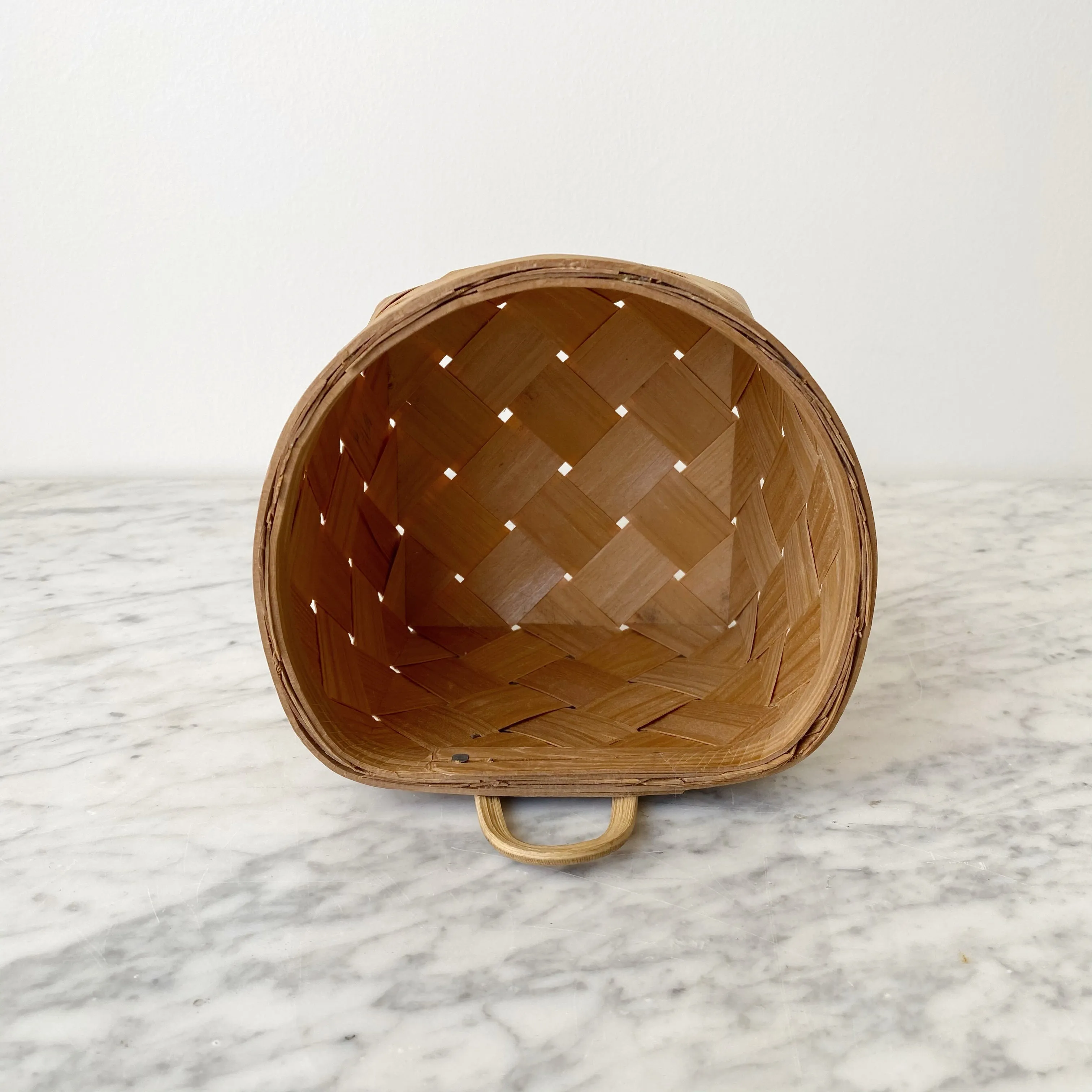 Lovely Woven Wood Wall Basket Organizer