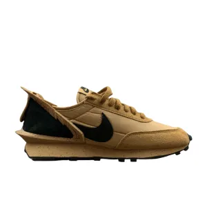 Nike Daybreak Wheat Black Sneaker