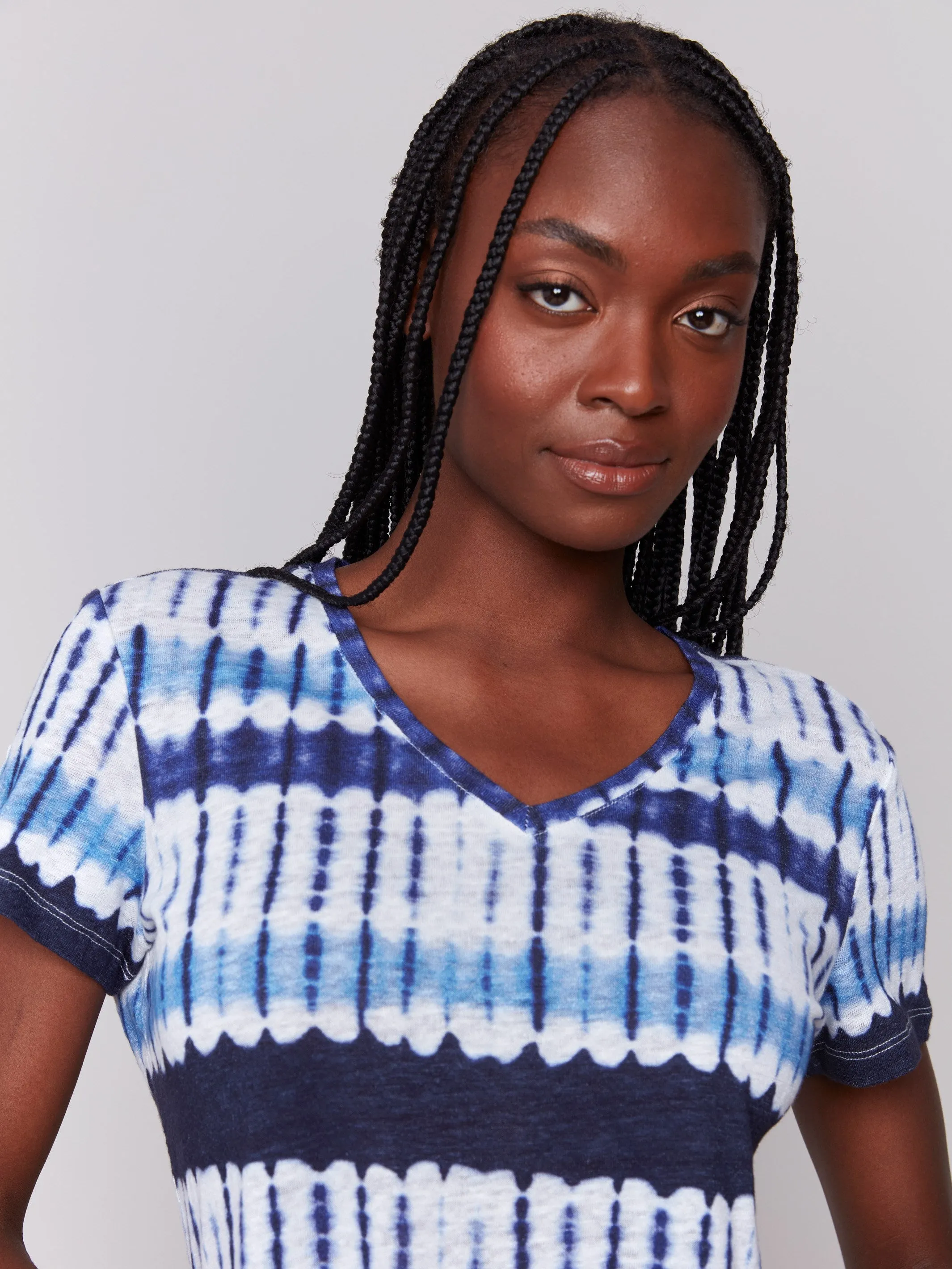 Printed Linen Blend V-Neck T-Shirt - Riviera