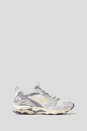 SNEAKERS WAVE RIDER 10 ARTIC ICE, PRISTINE ET NIMBUS CLOUD
