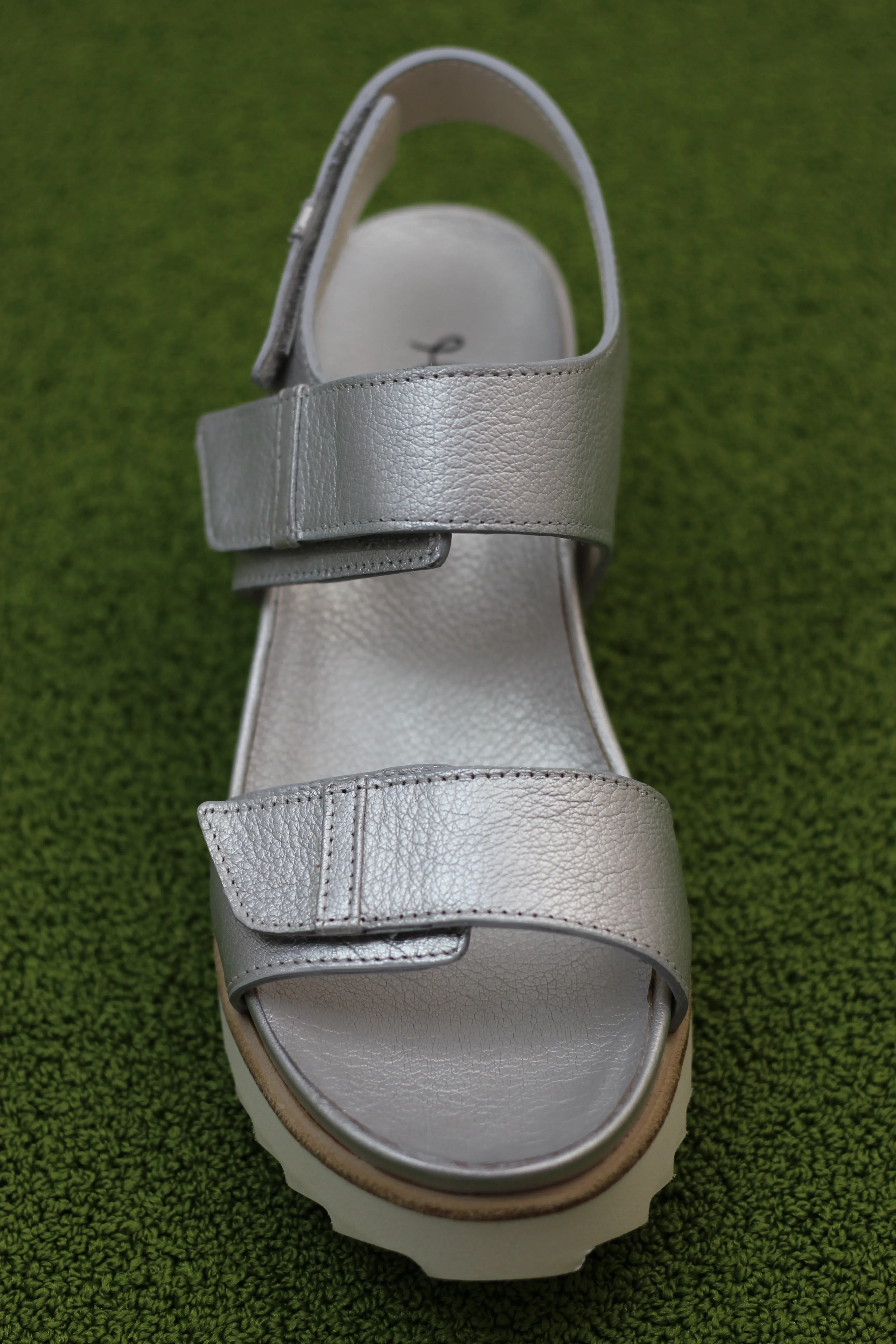Women's Elba Velcro Sandal - Plata Metal Leather